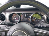 JEEP WRANGLER UNLIMITED SPORT S 4X4 1C4HJXDG3KW627467 fotografie