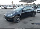 TESLA MODEL Y LONG RANGE DUAL MOTOR ALL-WHEEL DRIVE photo