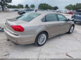 VOLKSWAGEN PASSAT 1.8T SE photo