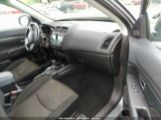 MITSUBISHI OUTLANDER SPORT 2.4 ES photo