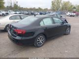 VOLKSWAGEN JETTA 1.4T SE снимка