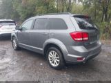 DODGE JOURNEY SXT photo