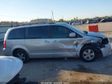 DODGE GRAND CARAVAN SXT photo