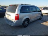 DODGE GRAND CARAVAN SXT photo