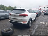 HYUNDAI TUCSON SE KM8J3CA43GU****** fotografie