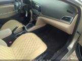 HYUNDAI ELANTRA SE photo