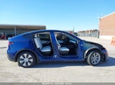 TESLA MODEL Y PERFORMANCE DUAL MOTOR ALL-WHEEL DRIVE/STANDARD RANGE REAR-WHEEL DRIVE 5YJYGAEDXMF****** снимка