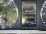 TOYOTA RAV4 LIMITED/PLATINUM 2T3YFREV3HW****** снимка