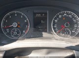 VOLKSWAGEN PASSAT 1.8T LIMITED EDITION 1VWAT7A38FC****** снимка