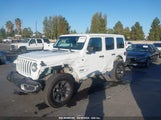 JEEP WRANGLER UNLIMITED SAHARA 4X4 1C4HJXEG3JW****** fotografie