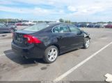 VOLVO S60 T5 PREMIER photo