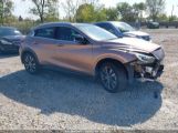 INFINITI QX30 PREMIUM photo