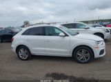 AUDI Q3 2.0T PREMIUM photo