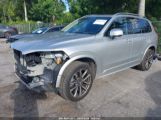 VOLVO XC90 T5 MOMENTUM photo