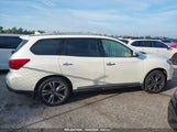 NISSAN PATHFINDER PLATINUM 5N1DR2MM0KC****** снимка