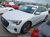 AUDI E-TRON PREMIUM PLUS QUATTRO WA1LAAGE7MB****** снимка