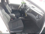TOYOTA RAV4 XLE 2T3WFREV1JW****** снимка