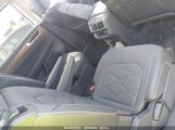 VOLKSWAGEN ATLAS 2.0T SE W/TECHNOLOGY 1V2JR2CA0RC****** photo