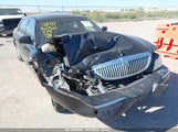 LINCOLN TOWN CAR SIGNATURE LIMITED 2LNBL8CV3BX****** fotografie