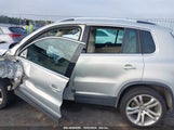 VOLKSWAGEN TIGUAN SEL WVGAV7AX9DW****** снимка