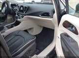 CHRYSLER PACIFICA HYBRID LIMITED 2C4RC1S70NR****** снимка