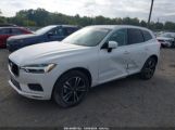 VOLVO XC60 T5 MOMENTUM снимка