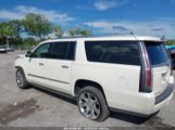 CADILLAC ESCALADE ESV PREMIUM снимка