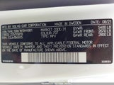 VOLVO XC60 B5 MOMENTUM YV4L12RK1N1****** photo