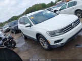 VOLKSWAGEN TIGUAN 2.0T SE/2.0T SEL 3VV2B7AX9JM****** снимка