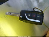 TOYOTA COROLLA IM JTNKARJE6JJ****** снимка
