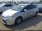 TOYOTA PRIUS FOUR JTDKN3DU5D5648824 снимка