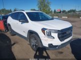 GMC TERRAIN AWD AT4 photo