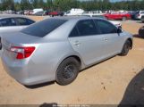 TOYOTA CAMRY LE photo