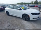 CHRYSLER 200 S photo