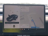 TESLA MODEL 3 REAR-WHEEL DRIVE 5YJ3E1EA6PF701109 снимка