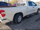 TOYOTA TUNDRA SR5 5.7L V8 5TFUW5F1XGX****** photo