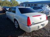 CADILLAC DTS V8 снимка