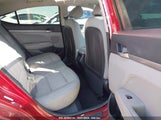 HYUNDAI ELANTRA SE KMHD74LF2HU112013 снимка