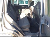 VOLKSWAGEN TIGUAN LIMITED 2.0T WVGAV7AX6JK****** fotografie