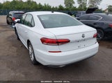 VOLKSWAGEN PASSAT 2.0T S 1VWAA7A32MC****** снимка