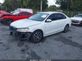 VOLKSWAGEN JETTA 1.4T SE photo