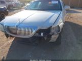 LINCOLN TOWN CAR SIGNATURE LIMITED 1LNHM82W95Y****** fotografie