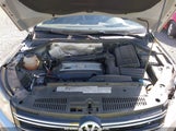 VOLKSWAGEN TIGUAN SEL WVGBV7AX3DW****** снимка