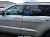 JEEP GRAND CHEROKEE LAREDO photo