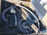 GMC SIERRA 1500 4WD SHORT BOX AT4 1GTUUEET5NZ554403 fotografie