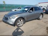 INFINITI FX35 photo