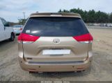 TOYOTA SIENNA LE photo