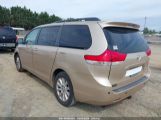 TOYOTA SIENNA LE photo