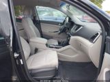 HYUNDAI TUCSON SE photo