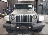 JEEP WRANGLER JK UNLIMITED ALTITUDE 4X4 1C4BJWEG8JL****** снимка